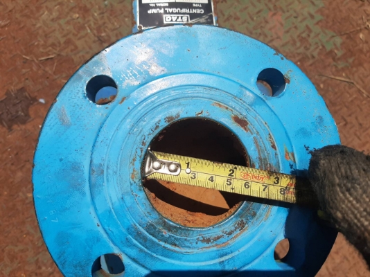 ปั้มน้ำใบทองเหลือง