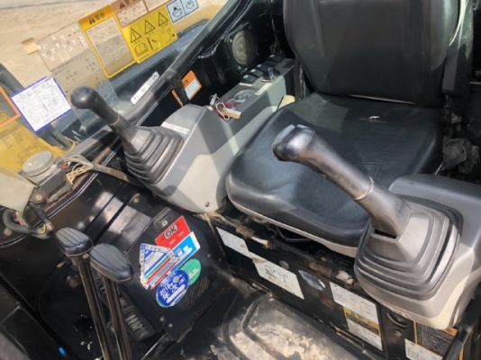 ขายรถขุด CAT 305CSR ปี 2009 นำเข้าเองจากญี่ปุ่น สภาพสวยพร้อมใช้ มีVDOการทำงานครับ