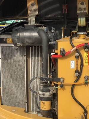 ขายรถขุด CAT 305CSR ปี 2009 นำเข้าเองจากญี่ปุ่น สภาพสวยพร้อมใช้ มีVDOการทำงานครับ