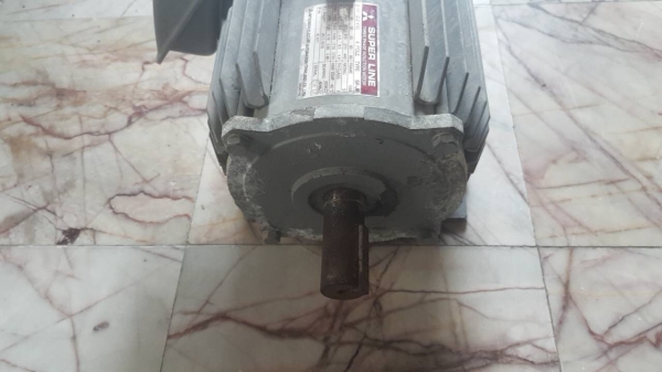 ขายมอเตอร์ไฟฟ้า 3HP (2.2KW) MITSUBISHI มือ 1 ขายมอเตอร์ไฟฟ้า 3HP (2.2KW) MITSUBISHI มือ 1
