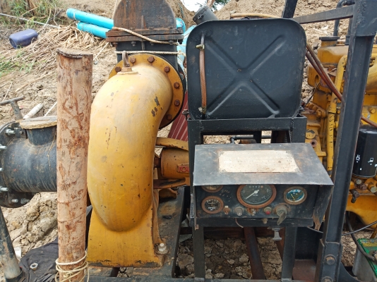 เครื่องสูบน้ำ 10 นิ้ว เครื่อง อีสุสุ 6 สูบ. พร้อมกะโหลก 10 นิ้ว เครื่องสูบน้ำ 10 นิ้ว เครื่อง อีสุสุ 6 สูบ. พร้อมกะโหลก 10 นิ้ว