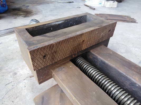 ปากกาจับชื้นงาน ปากกาจับชื้นงาน