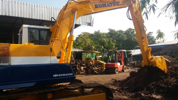 ขาย!!KOMATSU PC120-3 ตรวจเช็คทำสีใหม่ทั้งคัน พร้อมใช้งาน