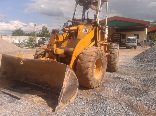 ขายรถตักเอวออ่น 510