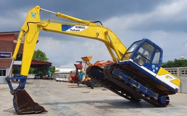 ขายด่วนรถแบคโฮKOBELCO-SK200MARK3มาร์ทีรถนอกเพิ่งนำเข้าจากญี่ปุ่นยังไม่เคยใช้งานในเมืองไทยเลย