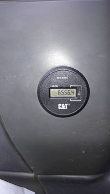 ขาย.CAT320D มี2คันคันที่1 ไมล์6500ชม.คันที่2 ไมล์5700ชม.เอกสารพร้อมโอนราคาคันละ 2,200,000
