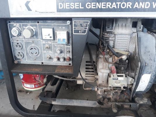 ขายตัวเครื่องยนต์ดีเซลติดเครื่องปั่นไฟ 5 kw