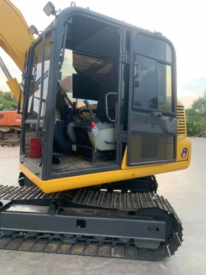 KOMATSU 70-8  ราคา 1,200,000 ระบบเต็ม แอร์เย็น เครื่องดี เอกสาชุดจด สนใจติดต่อ 081-989-1989 หรั่งครับ