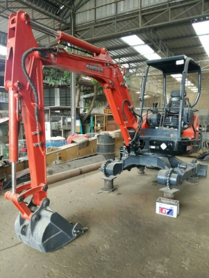 ขายครับ คุโบต้า KX-91-3 ช่วงล่างอัดบู้ชใหม่ เก็บรั่วชึ่ม เอกสารเล่มทะเบียน 7000ชั่วโมง สภาพตามรูป ขาย 385000 บาท