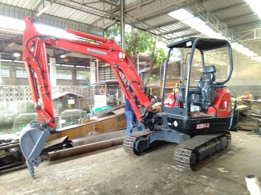 ขายครับ คุโบต้า KX-91-3 ช่วงล่างอัดบู้ชใหม่ เก็บรั่วชึ่ม เอกสารเล่มทะเบียน 7000ชั่วโมง สภาพตามรูป ขาย 385000 บาท