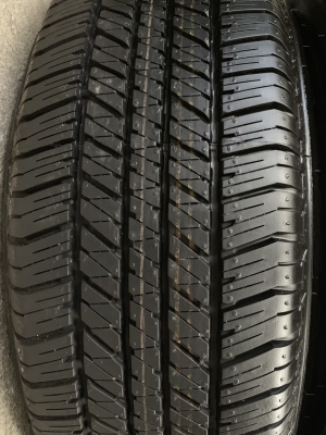 ยางใหม่ป้ายแดง 265-65-17 Bridgestone ปี 19 ใหม่ยกห้าง กริ๊บๆ