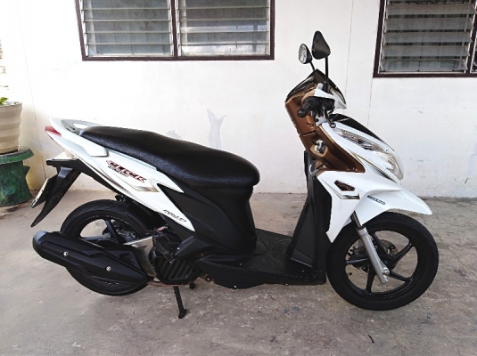 ขายHonda Click125i ปี57 idling ล้อแม็ก คอมบายเบรค