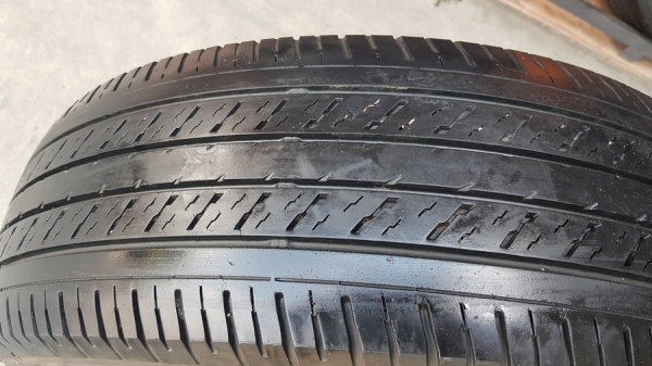 ขายล้อIsuzu All New 16 ยาง215/65/16 ปี 17  4 ล้อ