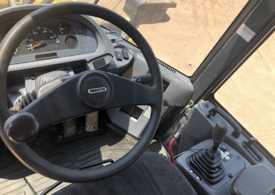 ขายรถตักล้อยาง KOMATSU WA100-5 นำเข้าเองจากญี่ปุ่น สภาพสวยพร้อมใช้งาน มีVDOการทำงานครับ