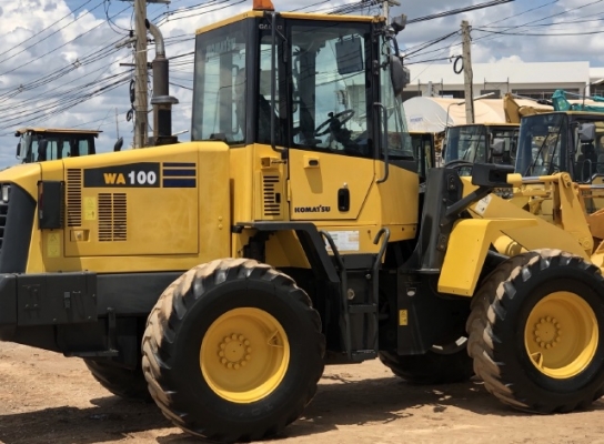 ขายรถตักล้อยาง KOMATSU WA100-5 นำเข้าเองจากญี่ปุ่น สภาพสวยพร้อมใช้งาน มีVDOการทำงานครับ