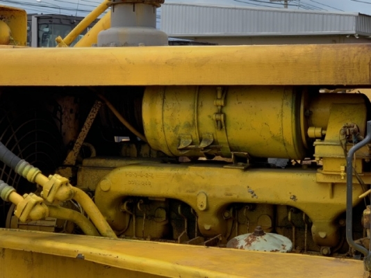 ขายรถดันดิน KOMATSU D60P-6 นำเข้าเองจากญี่ปุ่น สภาพสวยพร้อมใช้ มีVDOการทำงานครับ