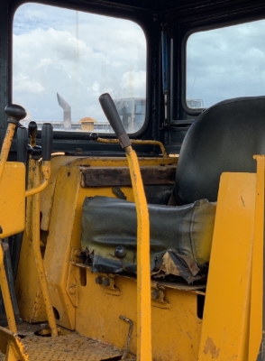 ขายรถดันดิน KOMATSU D60P-6 นำเข้าเองจากญี่ปุ่น สภาพสวยพร้อมใช้ มีVDOการทำงานครับ