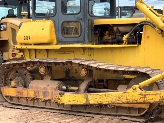 ขายรถดันดิน KOMATSU D60P-6 นำเข้าเองจากญี่ปุ่น สภาพสวยพร้อมใช้ มีVDOการทำงานครับ