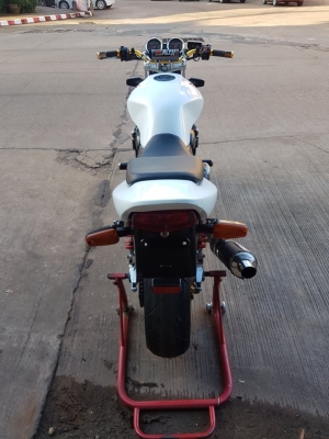 ขาย HONDA CB400 TECH2 ปี2003 กุญแจชิฟ เดิมๆ สีสวย ท่อแต่งฟลูไทเทเนียม แฮนด์บาร์ กันล้ม อินวอยส์ สรรพ