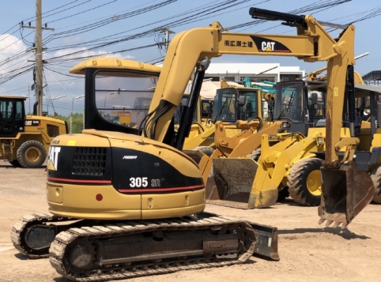 ขายรถขุด CAT 305SR คอนโทรลสั้น ปั๊มนิ้ว นำเข้าเองจากญี่ปุ่น สภาพสวยพร้อมใช้ มีVDOการทำงานครับ