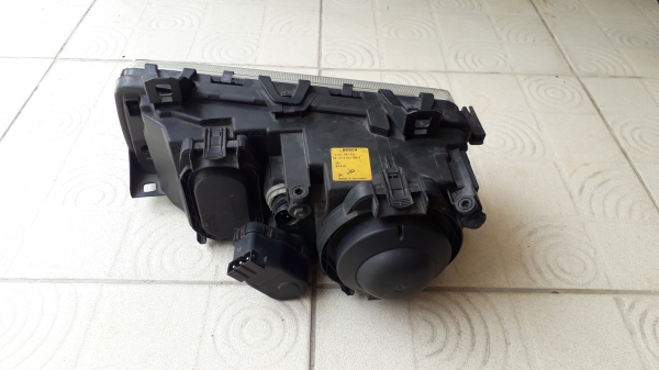 โคมไฟหน้า BMW E36 แท้ ข้างขวา