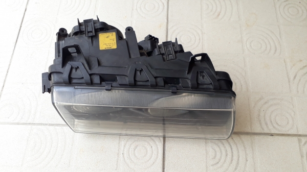 โคมไฟหน้า BMW E36 แท้ ข้างขวา