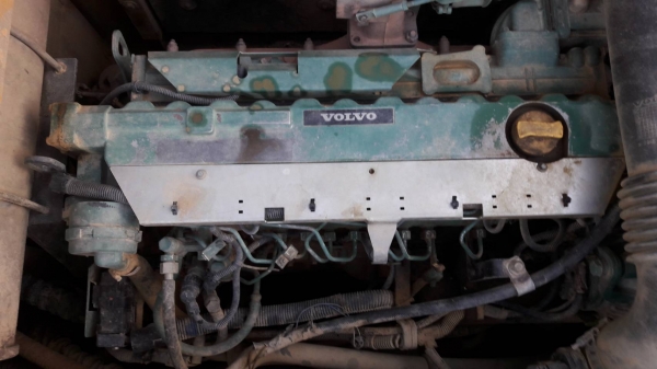 ขายรถแบคโฮ VOLVO DEPAM 210
