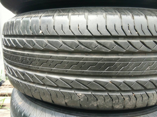 ขายแม็ก TOYOTA พร้อมยางบริดจสโตน 255/70R15 ชุดนี้สวยมากครับ ใช้งานมาน้อยมาก ชุด 6500