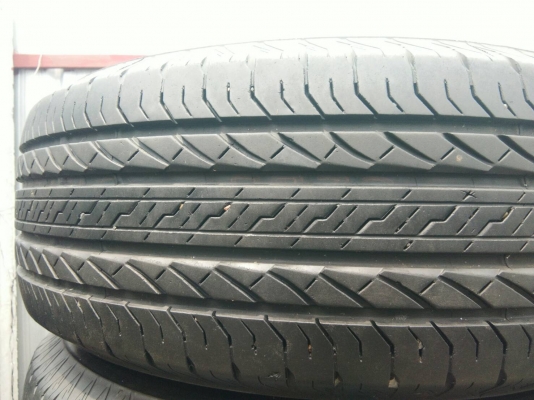 ขายแม็ก TOYOTA พร้อมยางบริดจสโตน 255/70R15 ชุดนี้สวยมากครับ ใช้งานมาน้อยมาก ชุด 6500