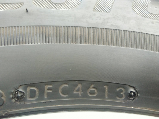 ขายแม็ก TOYOTA พร้อมยางบริดจสโตน 255/70R15 ชุดนี้สวยมากครับ ใช้งานมาน้อยมาก ชุด 6500 ขายแม็ก TOYOTA พร้อมยางบริดจสโตน 255/70R15 ชุดนี้สวยมากครับ ใช้งานมาน้อยมาก ชุด 6500