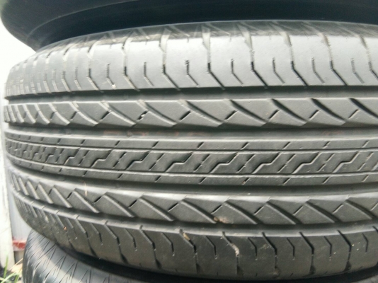 ขายแม็ก TOYOTA พร้อมยางบริดจสโตน 255/70R15 ชุดนี้สวยมากครับ ใช้งานมาน้อยมาก ชุด 6500