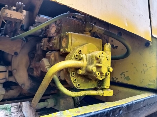 มี VDO ให้ชม.KOMATSU PC120-3 ราคา 320000
