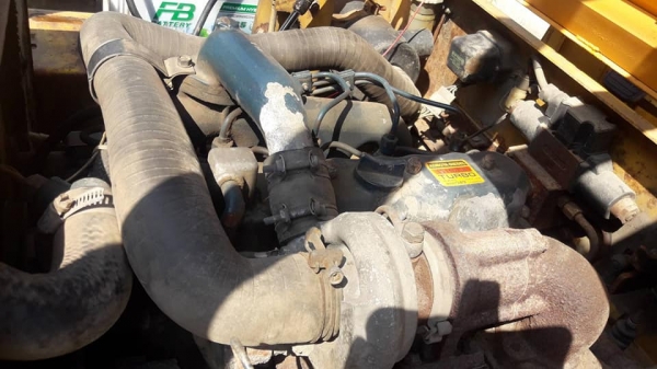 SALE FROM JAPAN *รถตักล้อยางTCM-810A-2:รุ่นใหม่*(เทียบเท่า WA30 -WA40:รุ่น5) /รุ่นเอวอ่อน(เลี้ยวเอว)สินค้าเก่านอก