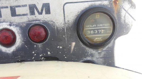 SALE FROM JAPAN *รถตักล้อยางTCM-810A-2:รุ่นใหม่*(เทียบเท่า WA30 -WA40:รุ่น5) /รุ่นเอวอ่อน(เลี้ยวเอว)สินค้าเก่านอก