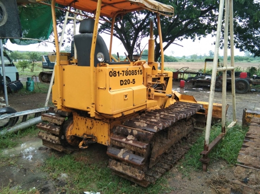 ขายแทรคเตอร์ KOMATSU D20P-5 ตีนเป็ด ใบมีดสไลด์