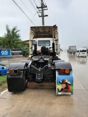 Isuzu 270 แรง ปี 51 สิบล้อหัวลาก เดิมๆ ไม่เคยมีอุบัติเหตุ ยางเต็ม 10 เส้น พร้อมใช้งาน ทะเบียนพร้อม