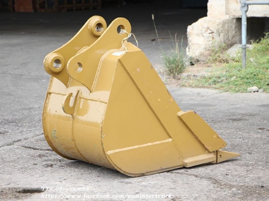 สินค้าใหม่ งานนำเข้า ประกอบนอก ขายถูกด่วนๆBUCKET บุ๊งกี๋สำหรับรถไซค์100 ,120 สลัก65 มิล/ 4ฟัน /มีบ่า/ มีปีก :32นิ้ว (81cm.)