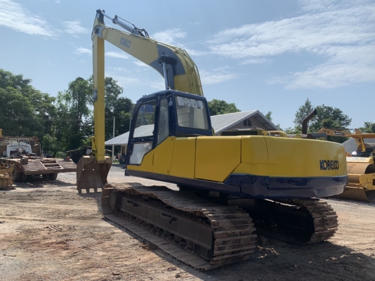 รถแบคโฮ บูมยาว แขนยาว ยี่ห้อKobelco รุ่นSk220-3 ได้ทั้งชุดแขนยาวพร้อมชุดแขนสั้นทั้ง2ชุด