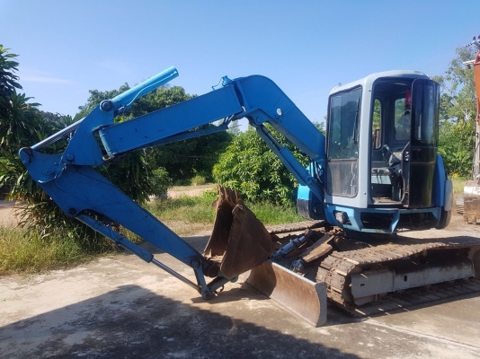 รถแม็คโคร Kobelco  pc75 รถพร้อมใช้งาน