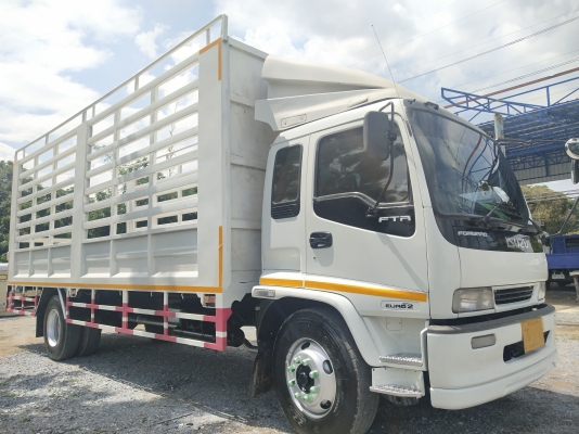 6 ล้อใหญ่ ISUZU FTR 200 แรงม้า ยาว 7.20ม.* รถสวยเดิม+สภาพพร้อมใช้งาน ปี2547 * รถห้างแท้ * มีเล่มพร้อ