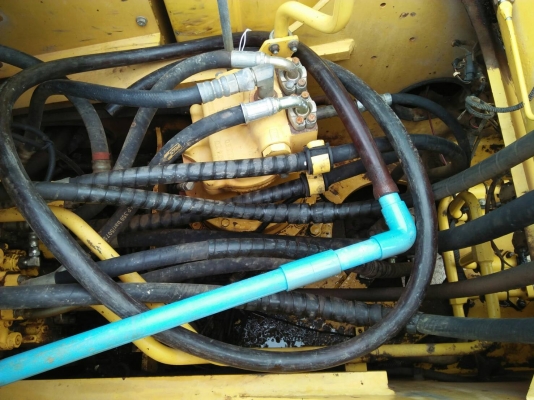 ขายKOMATSU PC200-8 ปี59 เอกสารเล่มทะเบียนราคา 1,450,000