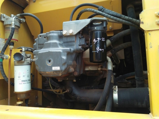 ขายKOMATSU PC200-8 ปี59 เอกสารเล่มทะเบียนราคา 1,450,000