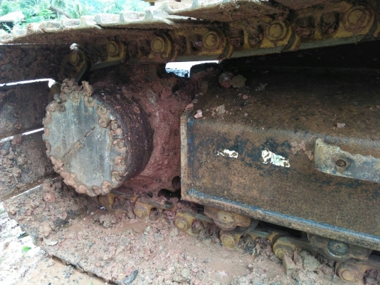 ขายKOMATSU PC200-8 ปี59 เอกสารเล่มทะเบียนราคา 1,450,000