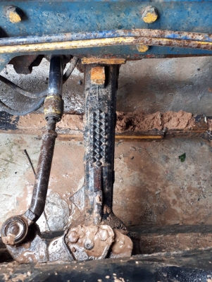 ขาย6640 คาราโร่ พร้อมดันหน้า หางพรวน เล่มทะเบียน