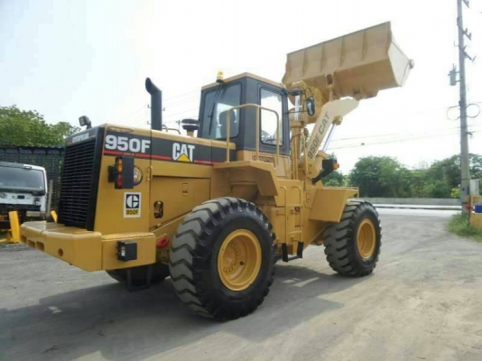 ขายรถตักล้อยางCAT950F สภาพสวยราคา 1,300,000