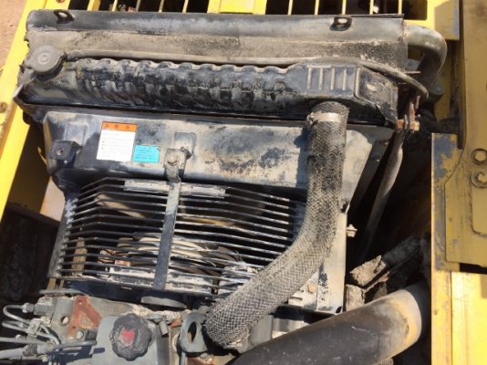 ขายรถปรับสภาพดิน KOMATSU BZ200-1 รถนอกนำเข้าจากญี่ปุ่น สภาพสวยพร้อมใช้