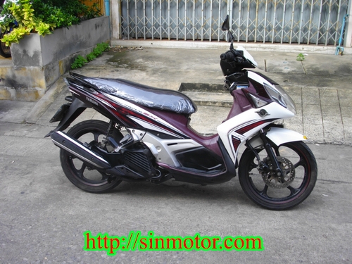ขาย Nouvo Sx 125 หัวฉีด ตัวท๊อป ล้อแม็ก สวยหรู เครื่องเดิมดีเยี่ยม ราคา 24000 บาท