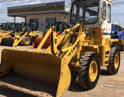 ขายรถตักล้อยาง KOMATSU 505 (เทียบเท่า WA70) (1,XXX ชั่วโมง) นำเข้าเองจากญี่ปุ่น สภาพสวยพร้อม  มีVDOการทำงานครับ