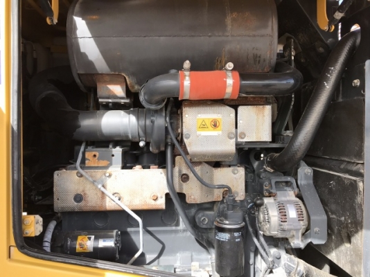 ขายรถตักล้อยาง KOMATSU WA200-5 (6,xxx ชั่วโมง) นำเข้าเองจากญี่ปุ่น สภาพสวยพร้อมใช้ มีVDOการทำงานครับ