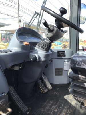 ขายรถตักล้อยาง KOMATSU WA200-5 (6,xxx ชั่วโมง) นำเข้าเองจากญี่ปุ่น สภาพสวยพร้อมใช้ มีVDOการทำงานครับ